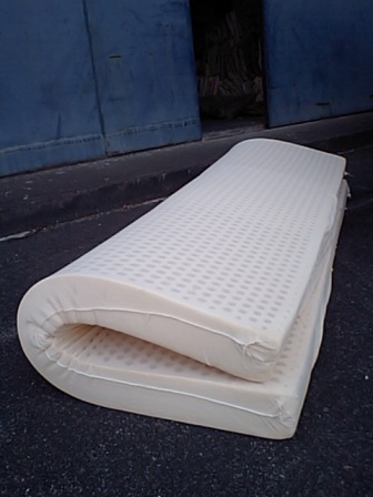 本当にラテックス100%のマットレス?